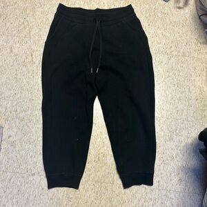 Lululemon scuba joggers!! Size 8